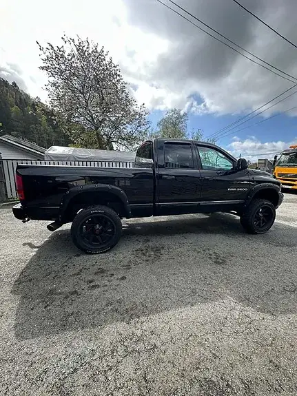 Dodge Ram 2004 photo 5