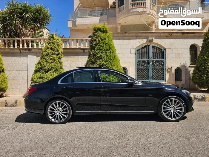 Mercedes-Benz C-Class 2017 photo 3