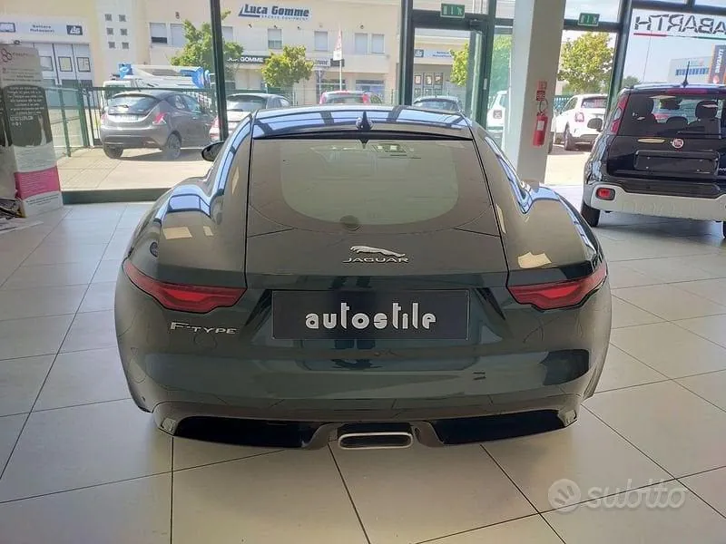 Jaguar F-Type 2021 photo 5