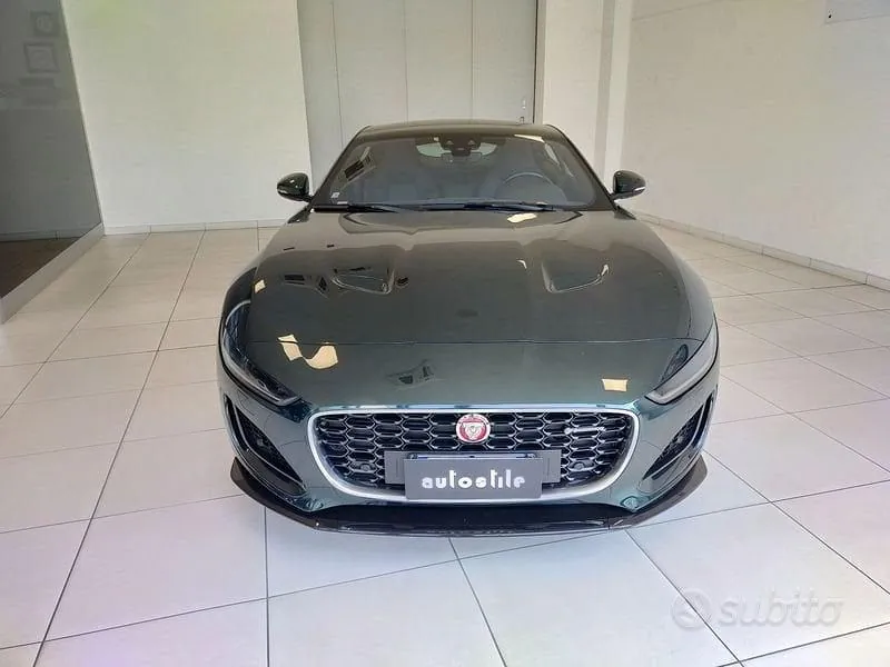 Jaguar F-Type 2021 photo 2