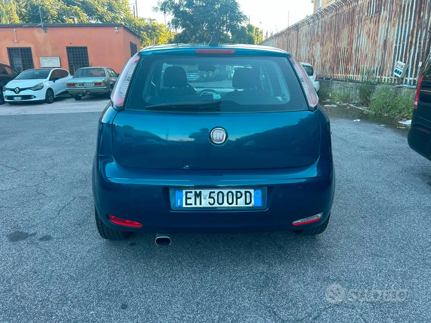 Fiat Punto 2012 photo 4