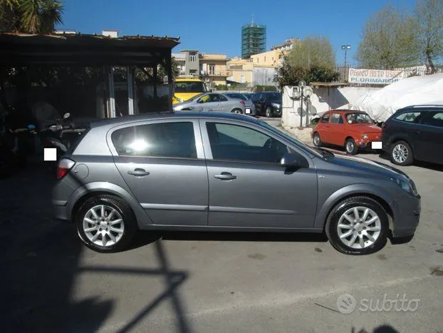 Opel Astra 2006 photo 4