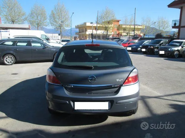 Opel Astra 2006 photo 3