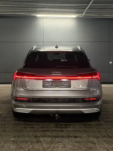 Audi E-Tron 2019 photo 5