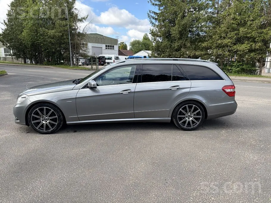 Mercedes-Benz E350 2012 photo 2