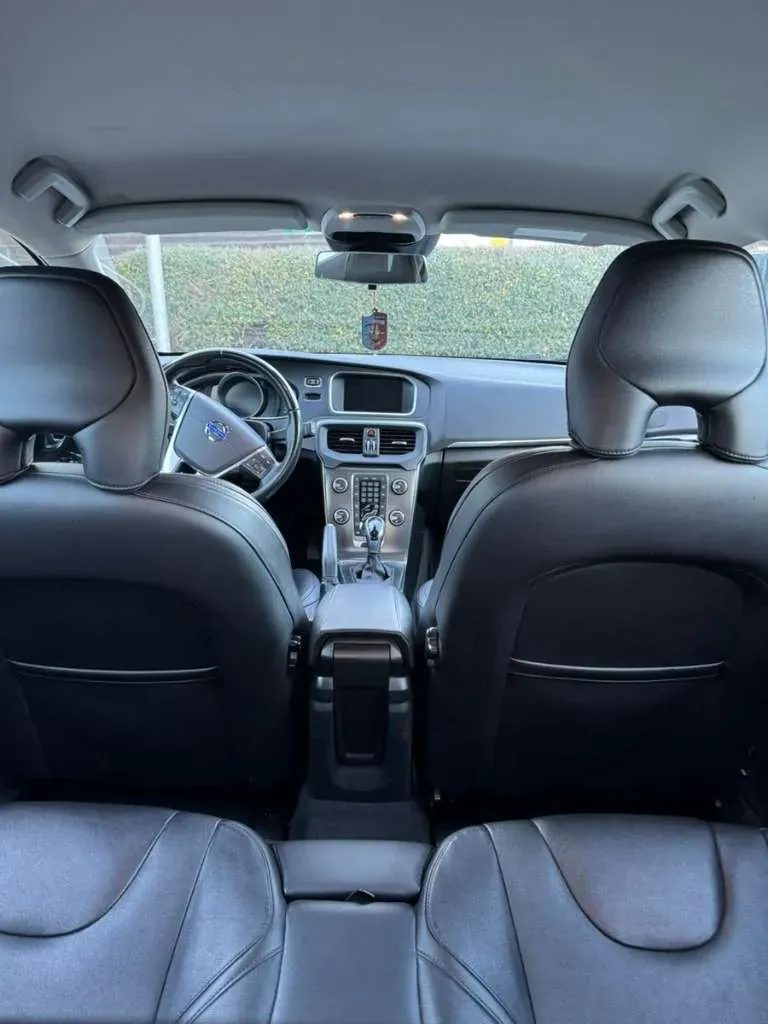 Volvo V40 2014 photo 3