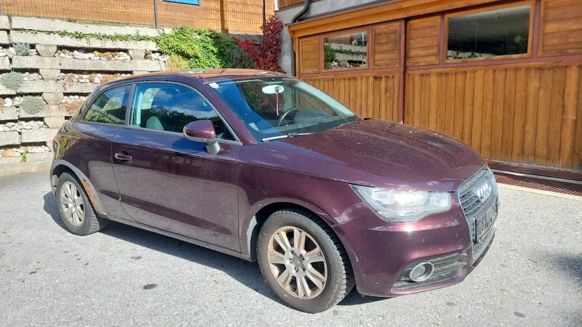 Audi A1 2011 photo 3