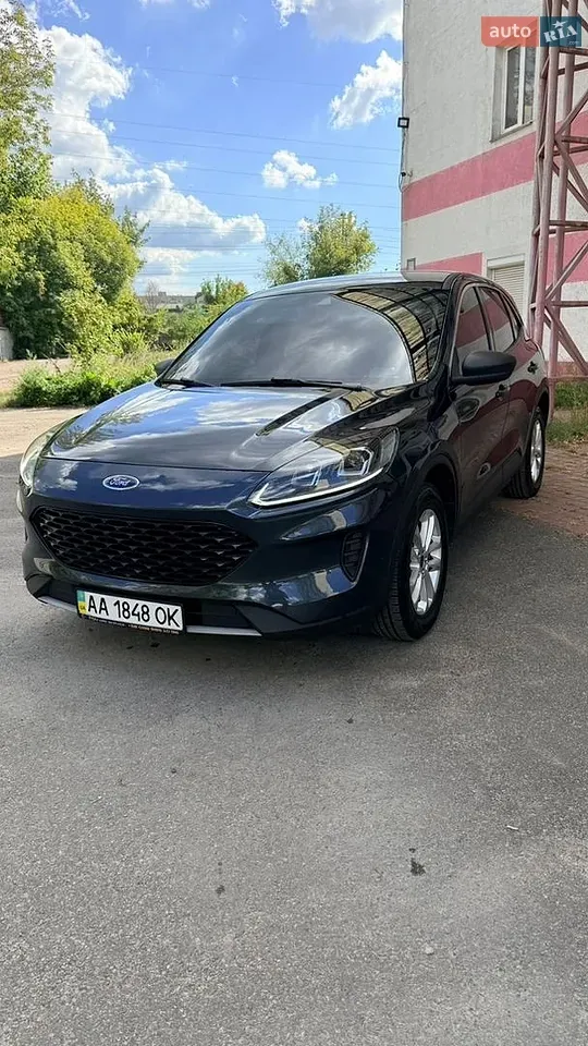 Ford Escape 2021 photo 2