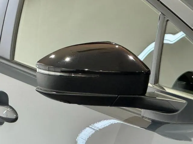 Toyota Prius G 2025 photo 5