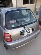 Nissan March 2001 photo 5