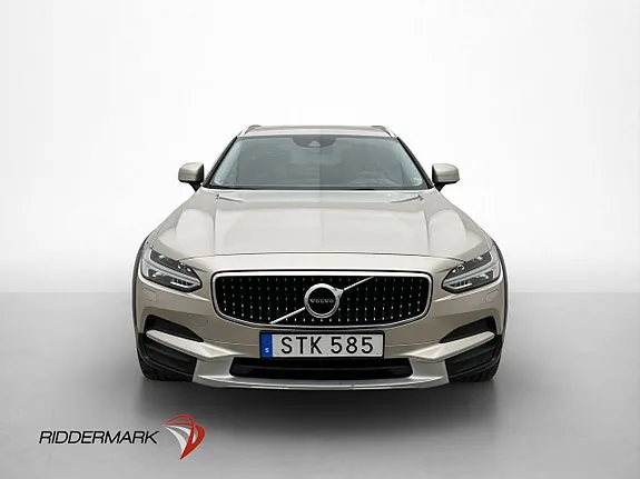 Volvo V90 Cross Country 2019 photo 2