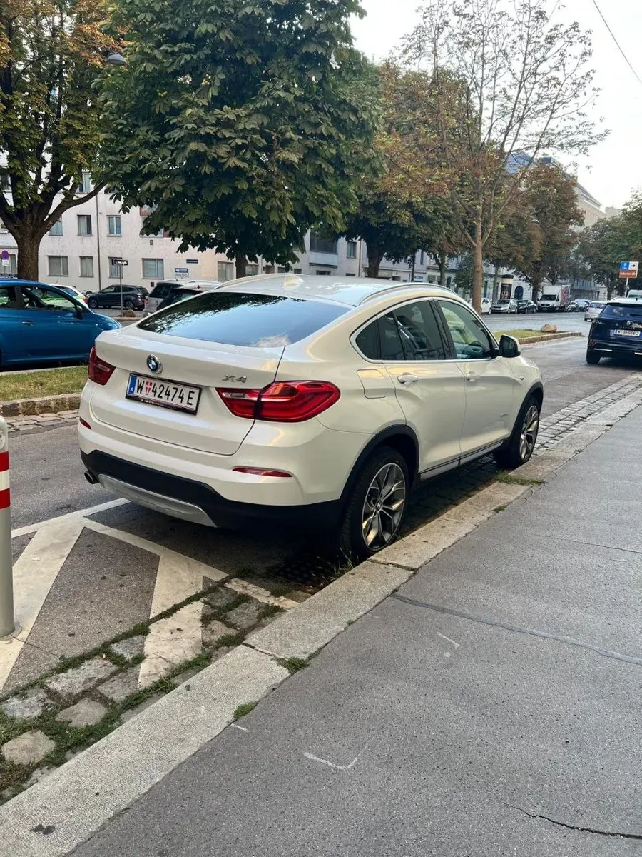 BMW X4 2015 photo 2