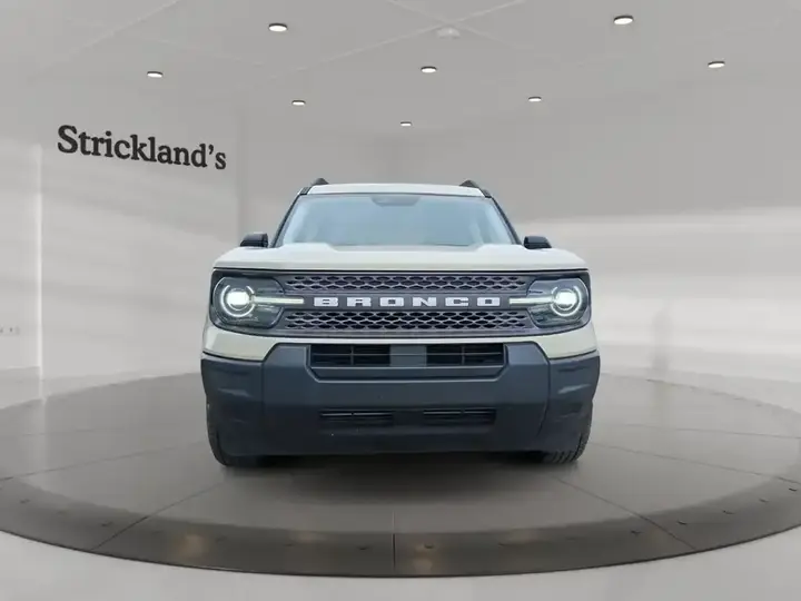Ford Bronco Sport 2025 photo 2
