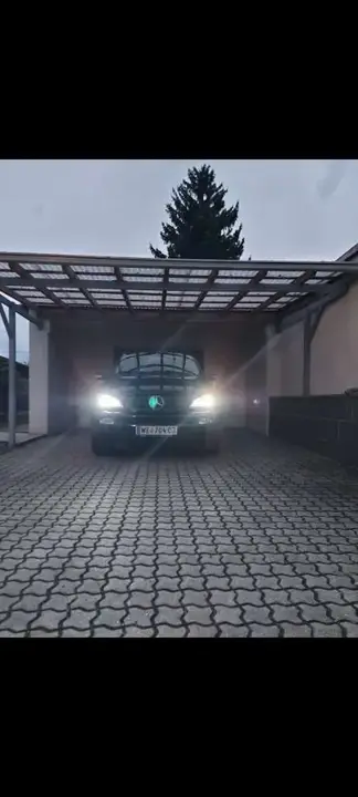 Mercedes-Benz M-Class 2002 photo 3