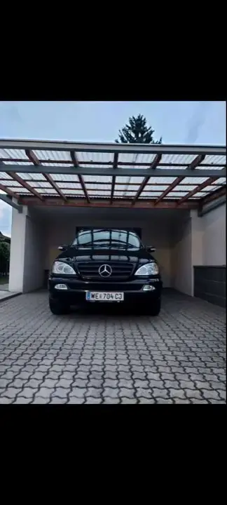 Mercedes-Benz M-Class