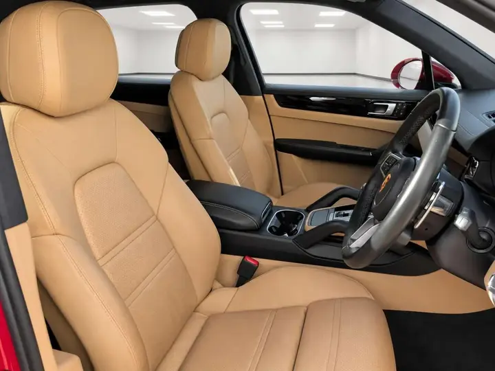 Porsche Cayenne 2021 photo 2