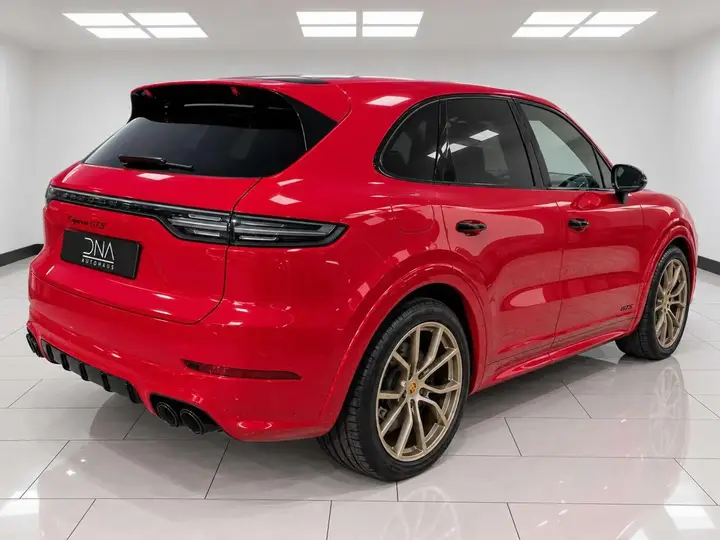 Porsche Cayenne 2021 photo 3
