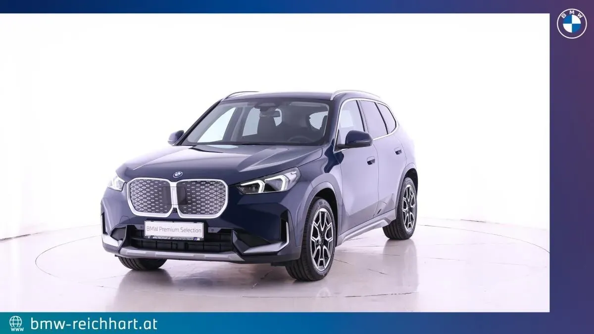 BMW Ix1