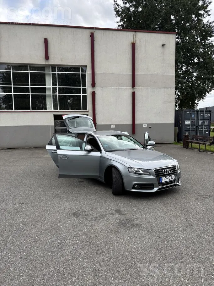 Audi A4 2008 photo 3