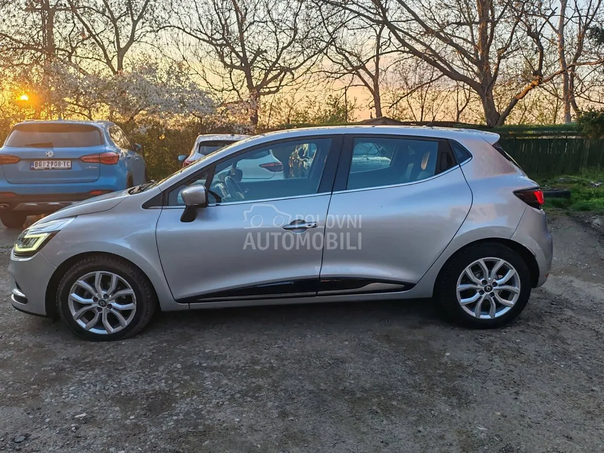 Renault Clio 2018 photo 2