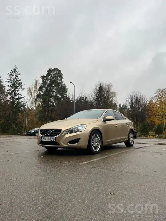 Volvo S60