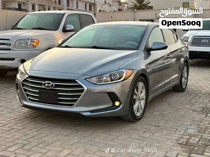 Hyundai Elantra 2018 photo 2