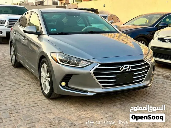 Hyundai Elantra 2018 photo 4