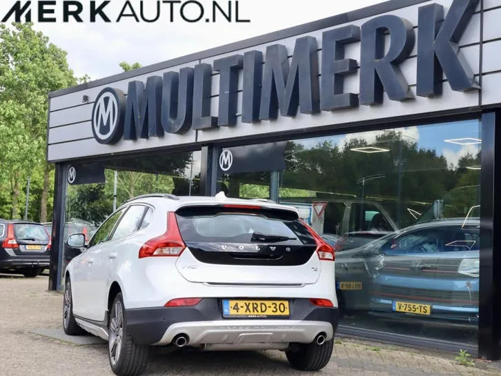 Volvo V40 2014 photo 3