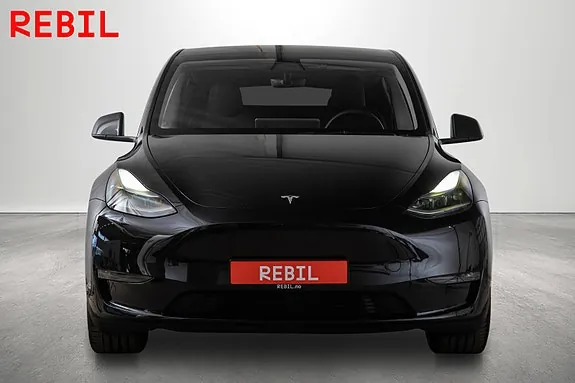 Tesla Model Y 2023 photo 3