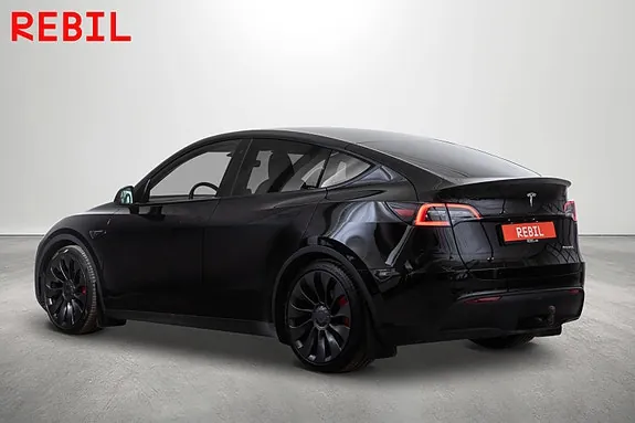 Tesla Model Y 2023 photo 5