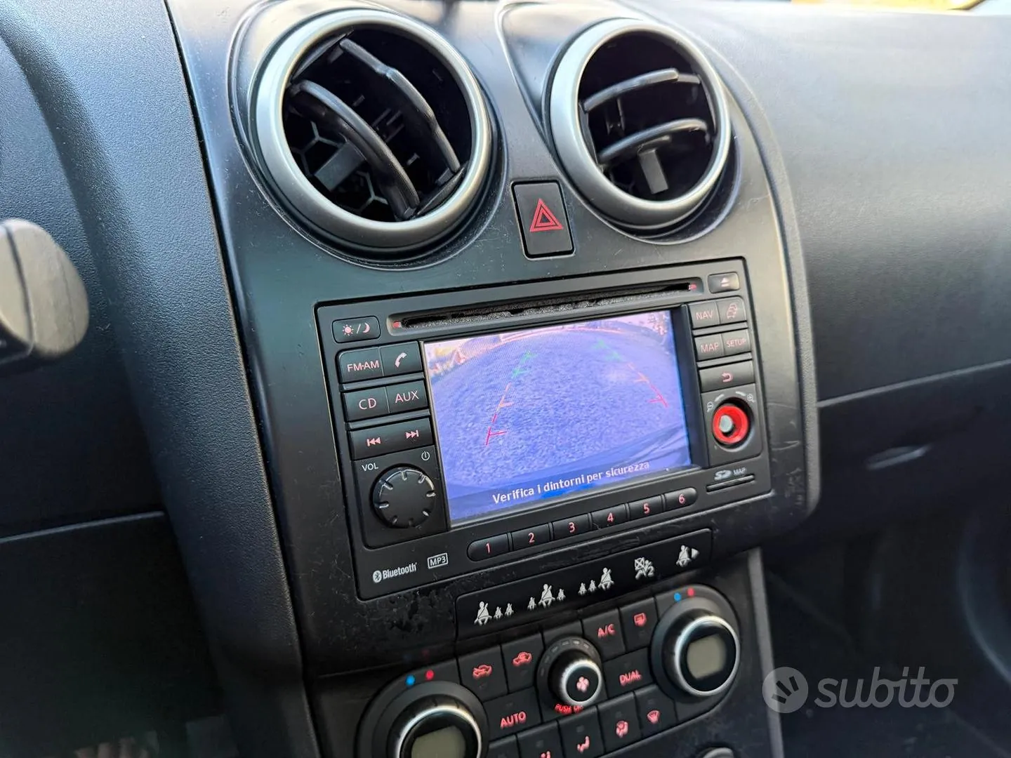 Nissan Qashqai 2009 photo 5