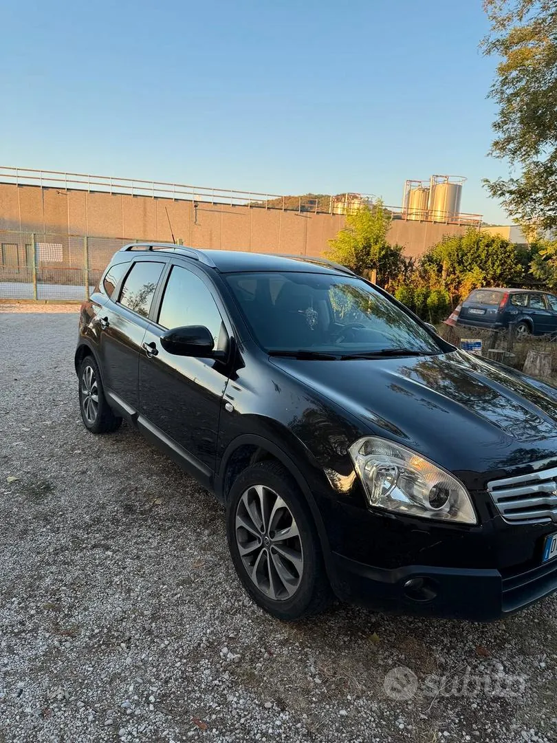 Nissan Qashqai 2009 photo 2