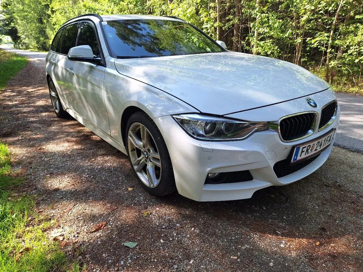 BMW 3 Series 2013 photo 2