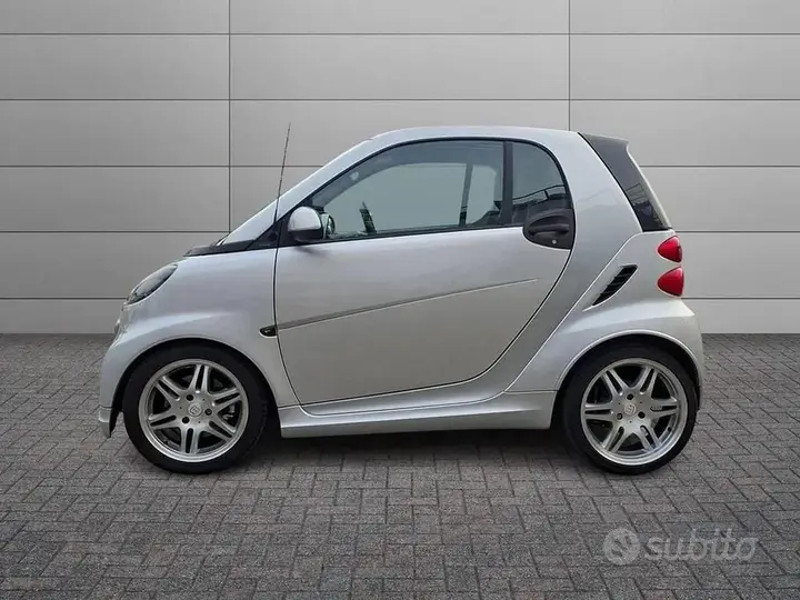 Smart Fortwo 2011 photo 4