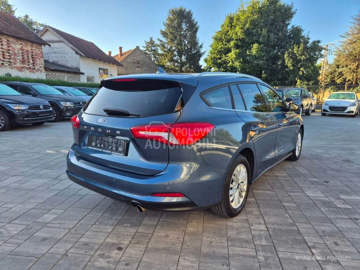Ford Focus 2021 photo 4