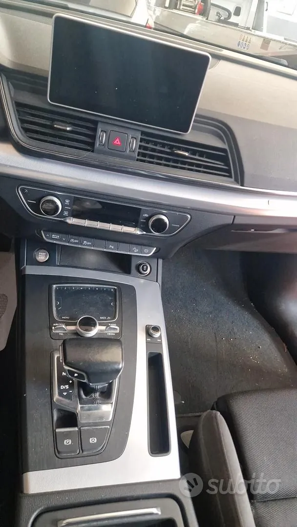 Audi Q5 2017 photo 3