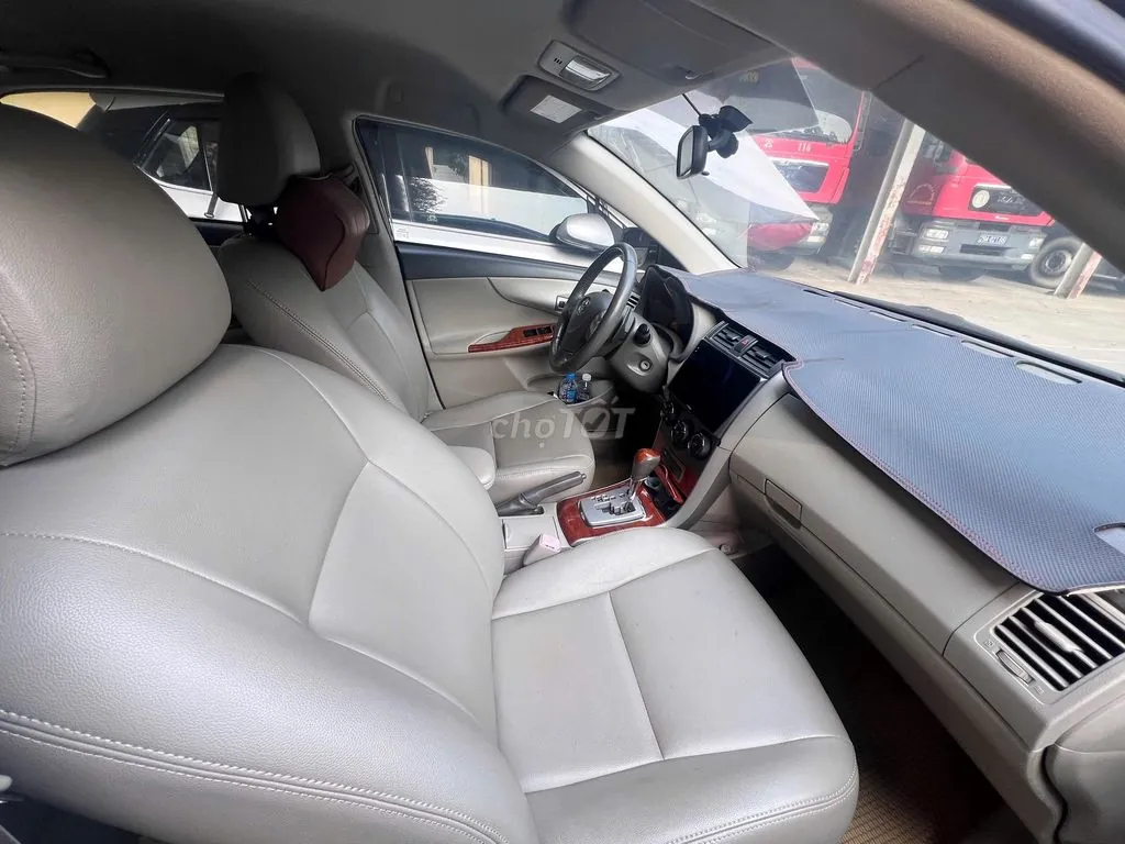 Toyota Corolla Altis 2010 photo 3