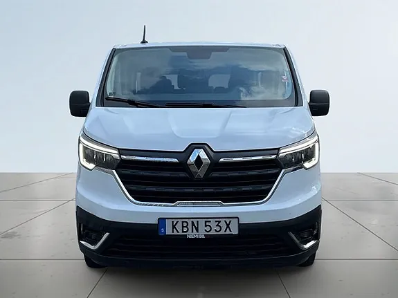 Renault Trafic 2024 photo 2