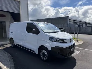Peugeot Expert 2025 photo 2