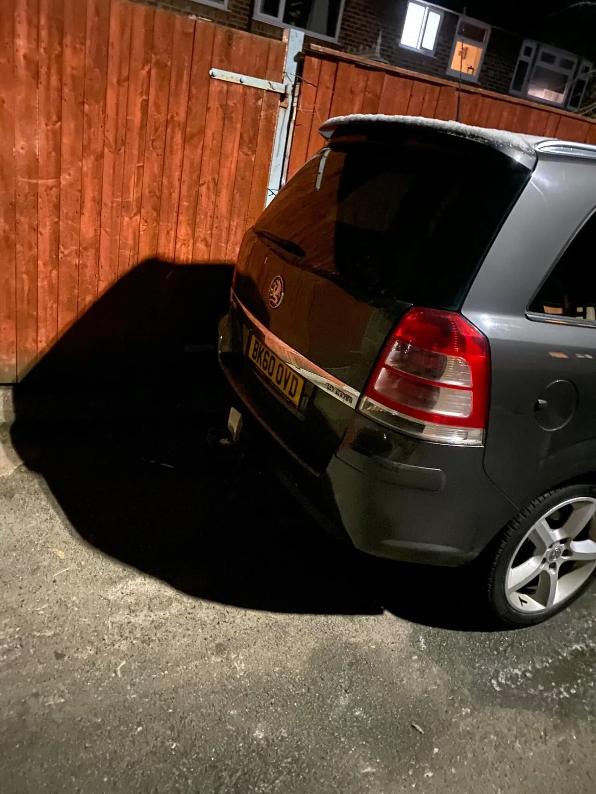 Vauxhall Zafira 2010 photo 3