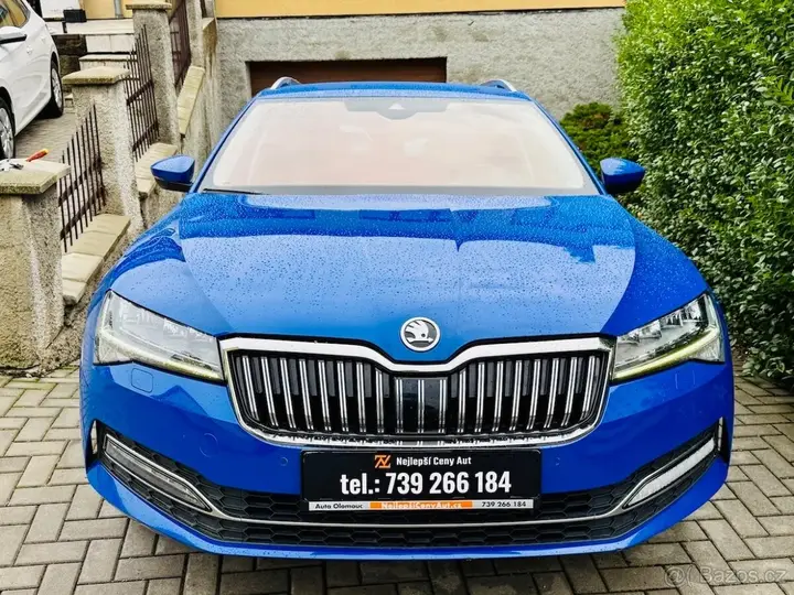 Skoda Superb 2022 photo 2