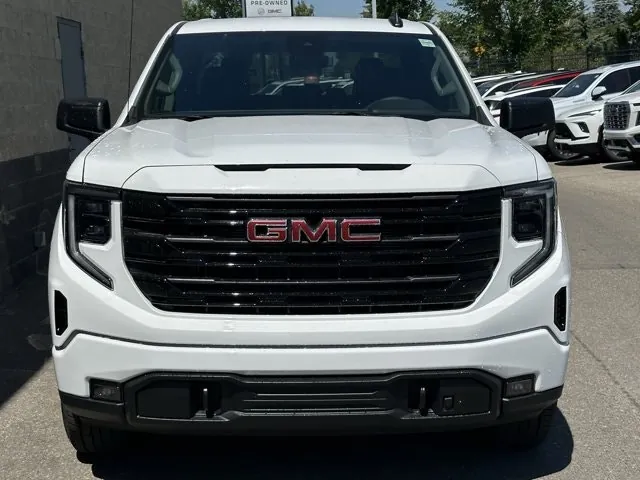 GMC Sierra 1500 2026 photo 2