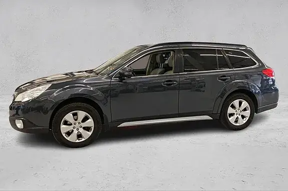 Subaru Outback 2012 photo 2