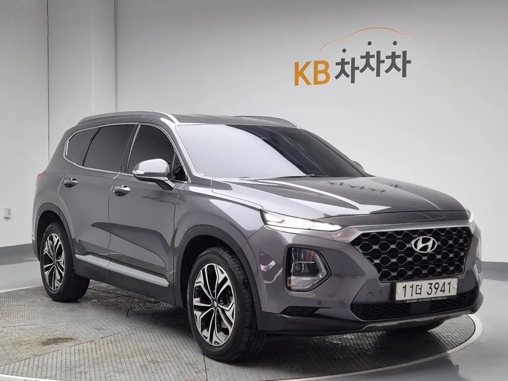 Hyundai Santa Fe 2020 photo 4