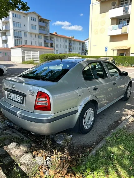 Skoda Octavia 2001 photo 5