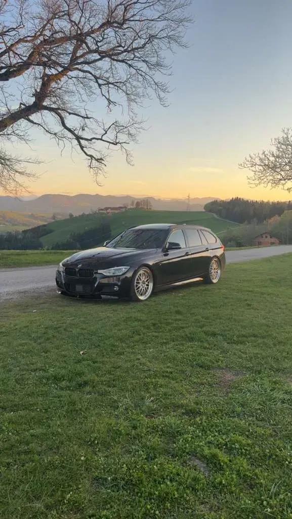 BMW 3 Series 2016 photo 2