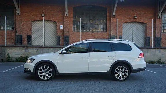 Volkswagen Passat Alltrack 2015 photo 4