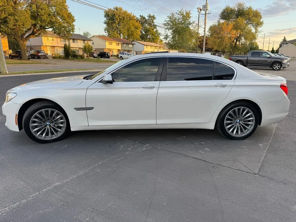BMW 7 Series 2014 photo 4
