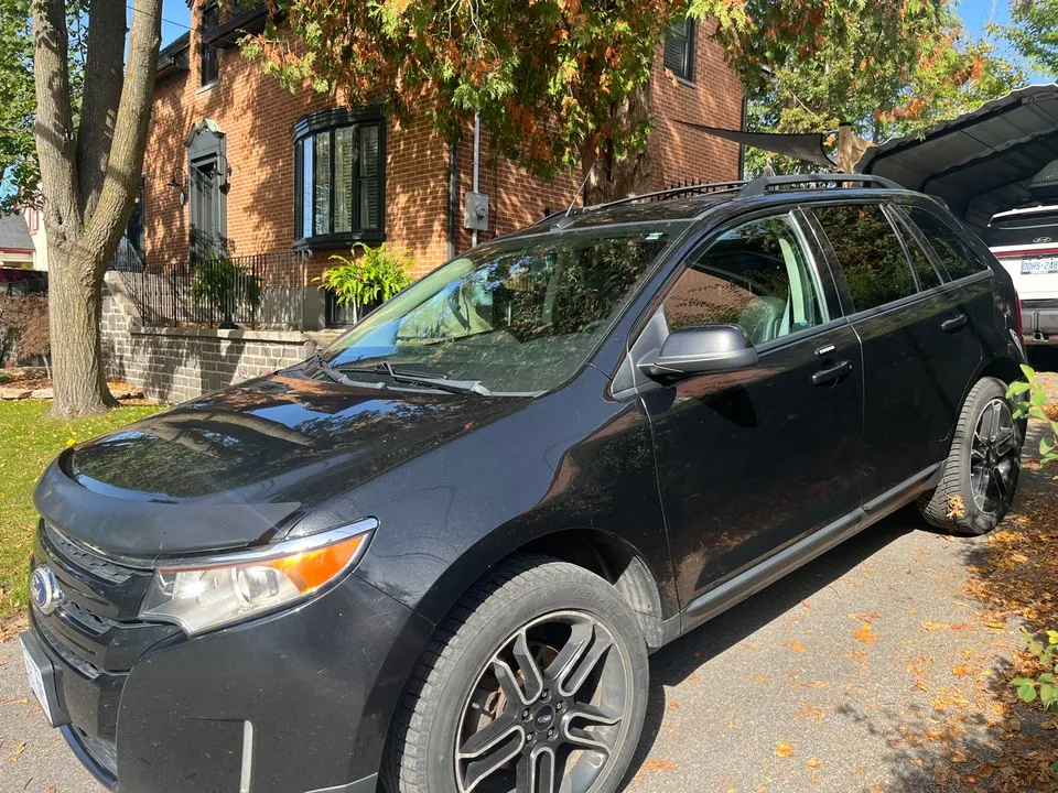 Ford Edge 2014 photo 2