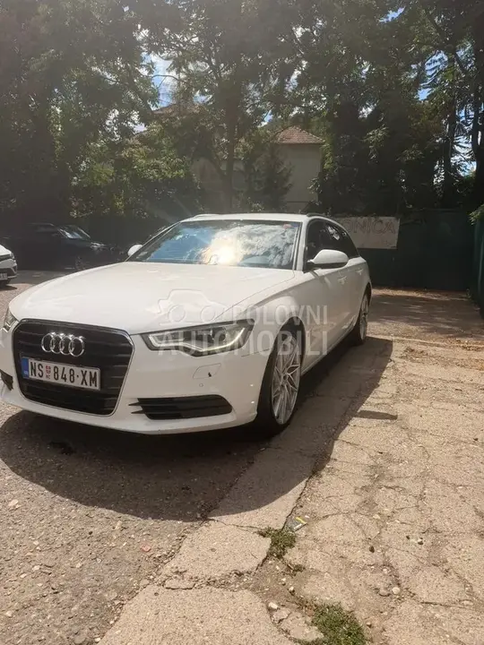 Audi A6 2012 photo 2